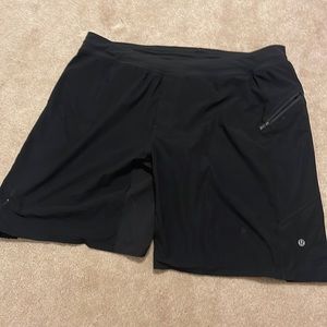 Men’s xxl Lululemon athletic shorts